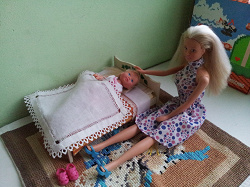 Отдается в дар «Кукла Барби с дочкой»