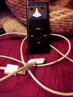 Отдается в дар «USB-провод на iPhone 4/4S»