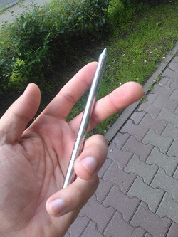 Отдается в дар «Ручка металическая без стержня»