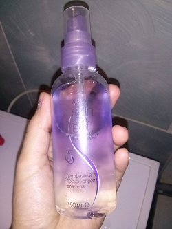 Отдается в дар «Лосьон-спрей для тела AVON»