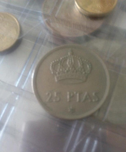 Отдается в дар «Монеты Испании 25 песет»