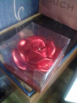 Отдается в дар «Свеча Роза»