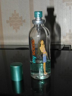 Отдается в дар «Туал. вода для девочек My scene Barbie»