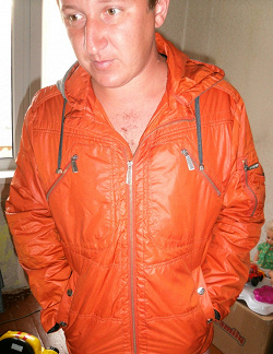 Отдается в дар «Мужская куртка-ветровка, размер 50-52»