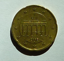 Отдается в дар «монетки — евроценты»