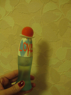 Отдается в дар «Духи Moschino I Love Love»