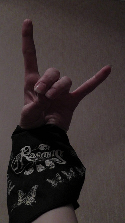 Отдается в дар «Бандана The Rasmus»