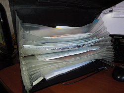 Отдается в дар «Папка-портфель для документов»