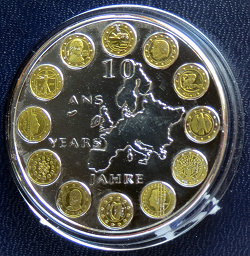 Отдается в дар «Монеты Евросоюза на жетоне.»