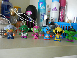 Отдается в дар «Kinder Marvel»