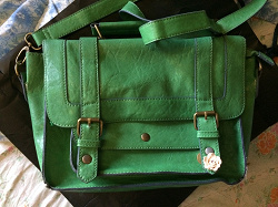 Отдается в дар «Зелёная сумка.»