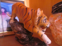 Отдается в дар «Статуэтка тигр»