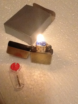 Отдается в дар «Зажигалка ZIPPO (старенькая, б/у)»