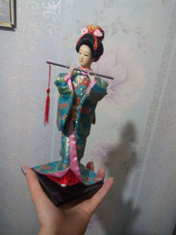 Отдается в дар «Кукла японка.»
