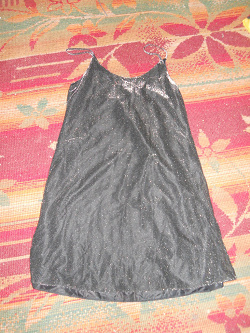 Отдается в дар «Маленькое черное платье, новое размер 46»