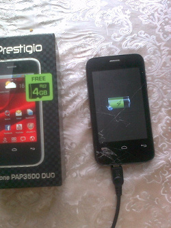 Отдается в дар «Подарю смартфон Prestigio MultiPhone pap3500duo»