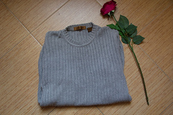Отдается в дар «Мужской свитер»