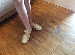 Отдается в дар «Обувь летняя женская 38 размер»