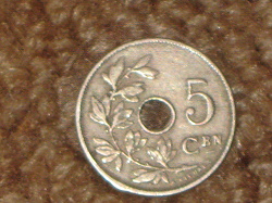 Отдается в дар «Монета 5 Бельгийских сантимов 1910 г.»