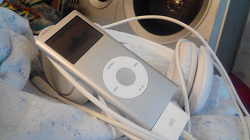 Отдается в дар «Плеер iPod Nano 2Gb»