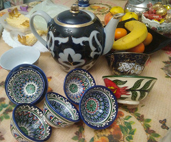 Отдается в дар «Чайник заварочный с узбекскими узорами»