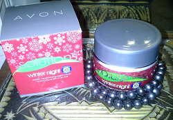 Отдается в дар «крем для лица avon solutions зимний уход»