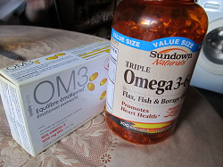 Отдается в дар «Витамины Omega 3-6-9 срок вышел (»