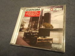 Отдается в дар «диск Eminem»