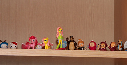 Отдается в дар «Киндеры winx club и my little pony»