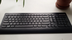 Отдается в дар «Беспроводная клавиатура Lenovo (без адаптера)»