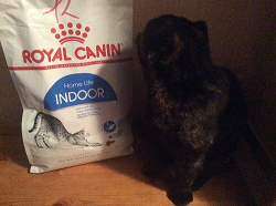 Отдается в дар «корм для кошек Royal Canin Indoor 27»