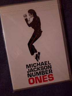 Отдается в дар «DVD клипы Майкла Джексона»