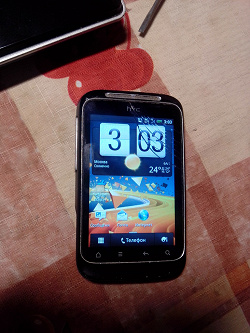 Отдается в дар «Смартфон HTC на запчасти или восстановление»