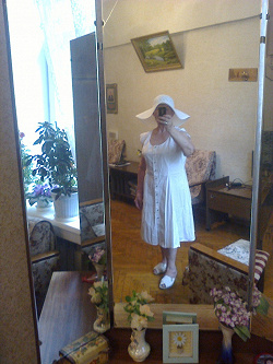 Отдается в дар «Платье летнее белое (размер 46-48)»