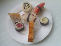 Отдается в дар «Муляж суши и ролов»