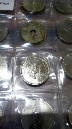 Отдается в дар «2 монеты Филиппин по 1 писо»