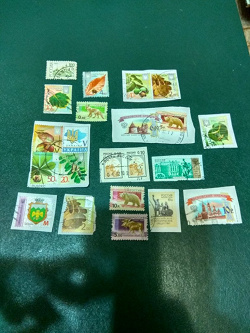 Отдается в дар «марки почтовые»