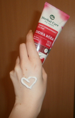 Отдается в дар «Омолаживающий крем для рук и ногтей «Дикая Роза» Herbal Care Farmona (Польша)»