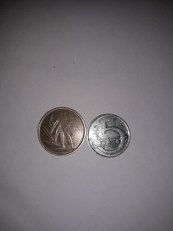 Отдается в дар «Три монеты»
