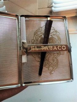 Отдается в дар «мундштук для сигарет»