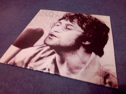 Отдается в дар «John Lennon (CD)»