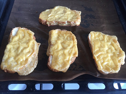 Отдается в дар «Бутерброды с сыром»