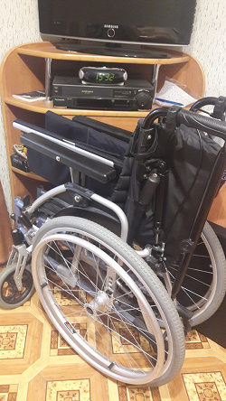 Отдается в дар «Кресло-коляска для людей с ограниченными возможностями»