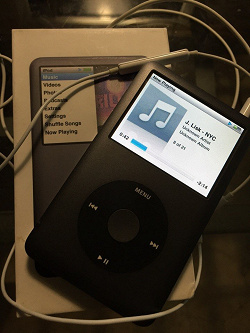 Отдается в дар «Раритетный iPod 160gb»
