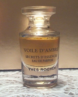 Отдается в дар «Yves rocher «voile d'ambre»»
