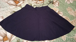 Отдается в дар «Новая юбка школьная р.146»