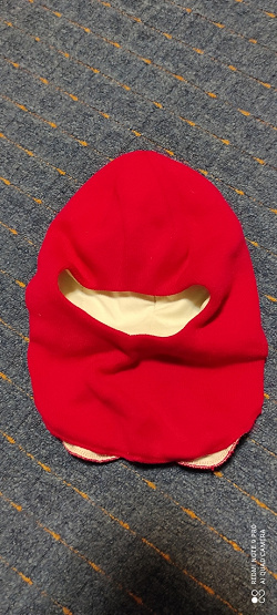 Отдается в дар «шапка-шлем 4-7 лет»