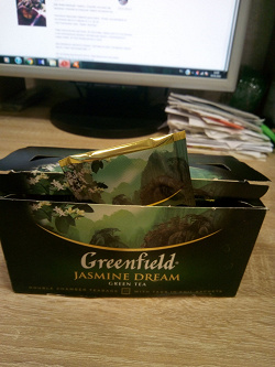 Отдается в дар «12 пакетиков зелёного чая с жасмином»