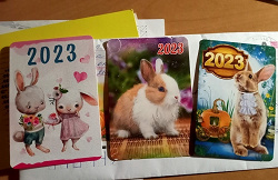 Отдается в дар «календарики с зайцами»