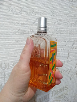 Отдается в дар «Полбутылки парфюма»